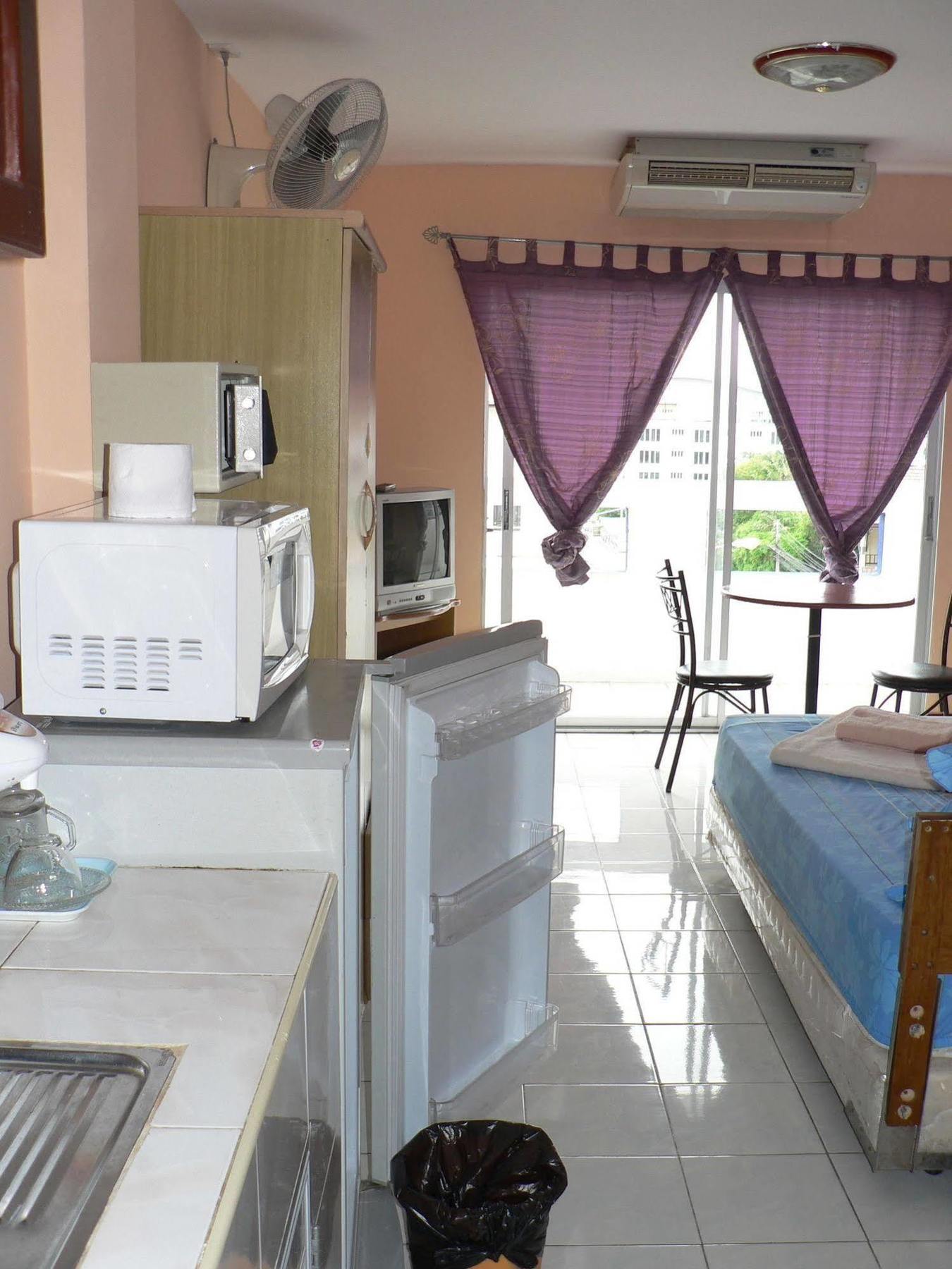 Paramita Apartment Pattaya
